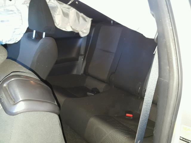 JTKJF5C79B3009251 - 2011 TOYOTA SCION TC 银色 照片 6