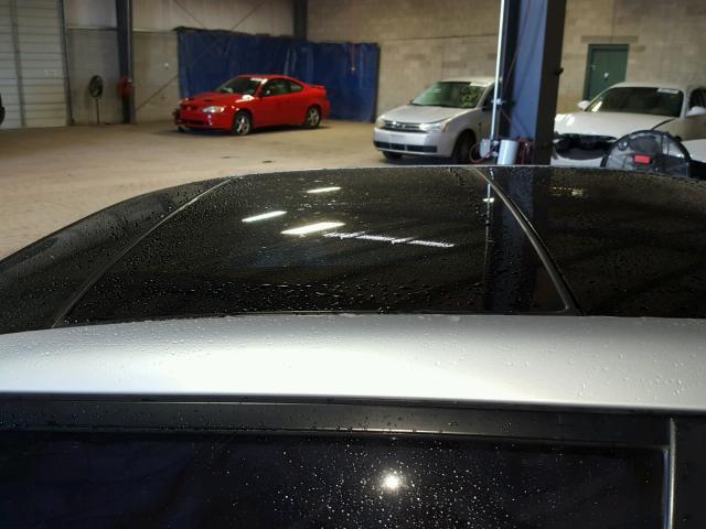 JTKJF5C79B3009251 - 2011 TOYOTA SCION TC 银色 照片 9