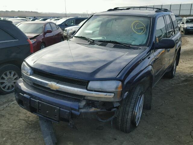 1GNDT13S682254122 - 2008 CHEVROLET TRAILBLAZE BLUE photo 2