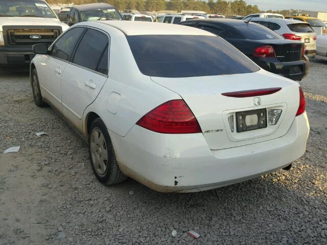 3HGCM56417G708161 - 2007 HONDA ACCORD LX WHITE photo 3