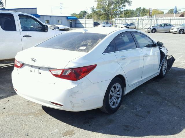 5NPEB4AC5DH540792 - 2013 HYUNDAI SONATA GLS WHITE photo 4