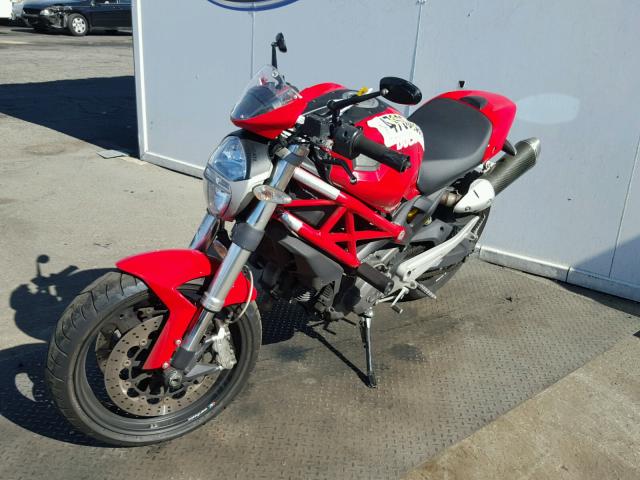 ZDM1RADN89B002381 - 2009 DUCATI MONSTER 69 RED photo 2