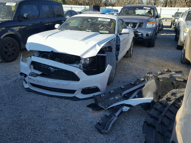 1FA6P8AM7F5395477 - 2015 FORD MUSTANG WHITE photo 2