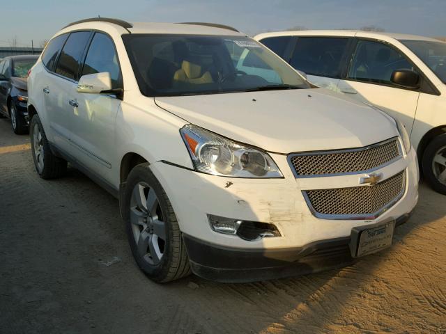 1GNKVLED0BJ395258 - 2011 CHEVROLET TRAVERSE L WHITE photo 1