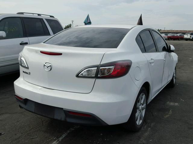 JM1BL1VG7B1416118 - 2011 MAZDA 3 I WHITE photo 4