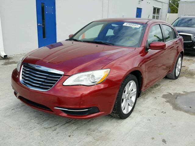 1C3CCBAB1DN671304 - 2013 CHRYSLER 200 LX RED photo 2