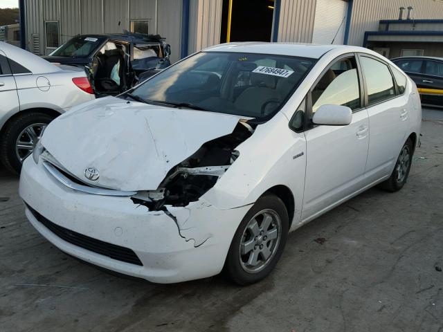 JTDKB20UX87749957 - 2008 TOYOTA PRIUS WHITE photo 2