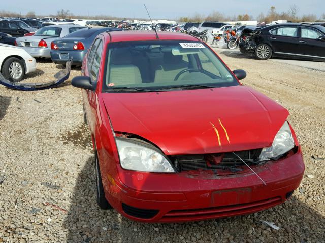 1FAFP34N47W127795 - 2007 FORD FOCUS ZX4 RED photo 9