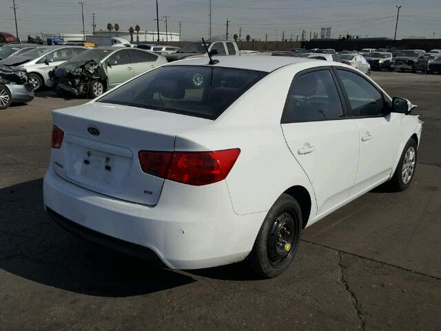 KNAFU4A24A5213623 - 2010 KIA FORTE EX WHITE photo 4