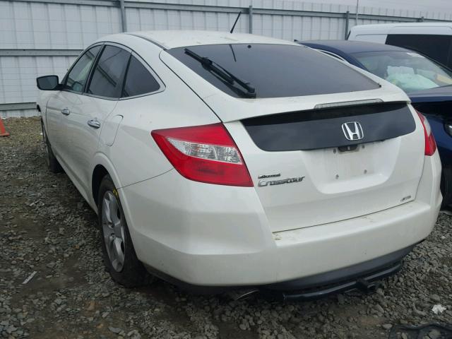 5J6TF2H54AL014548 - 2010 HONDA ACCORD CRO WHITE photo 3