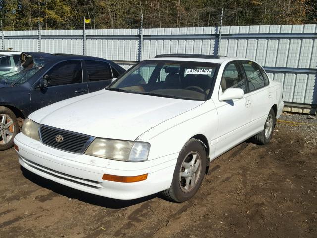 4T1BF12B9TU129486 - 1996 TOYOTA AVALON XL WHITE photo 2