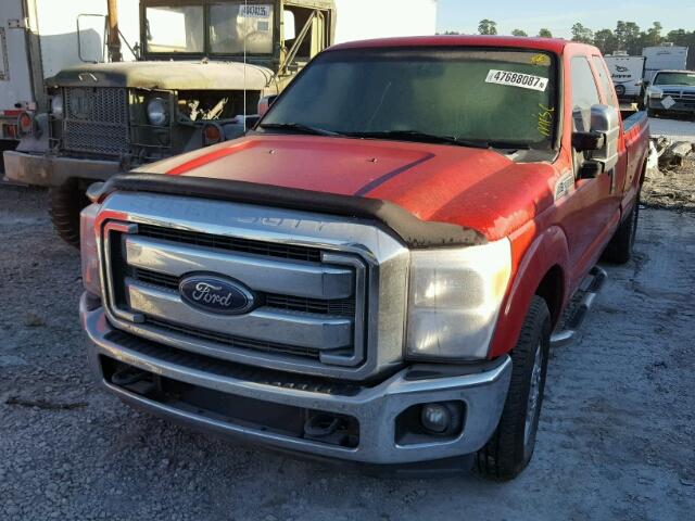 1FT7X2AT4CEB91119 - 2012 FORD F250 SUPER RED photo 2