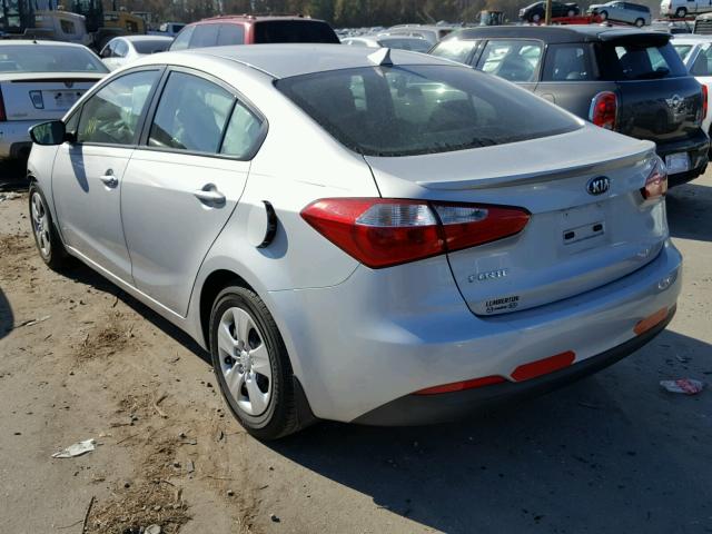 KNAFK4A66G5604192 - 2016 KIA FORTE LX SILVER photo 3