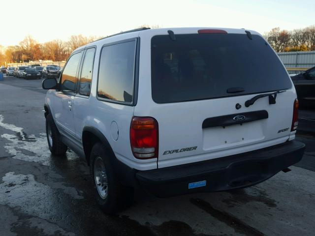 1FMYU60X7YUB04492 - 2000 FORD EXPLORER S WHITE photo 3