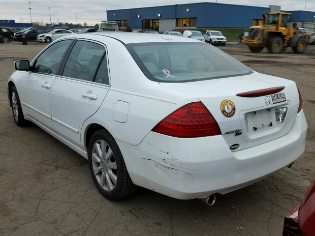 1HGCM66527A037791 - 2007 HONDA ACCORD EX WHITE photo 3