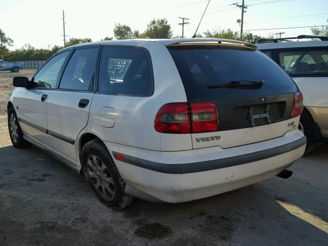 YV1VW2557YF446878 - 2000 VOLVO V40 WHITE photo 3