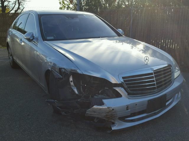 WDDNG71X67A078363 - 2007 MERCEDES-BENZ S 550 SILVER photo 1