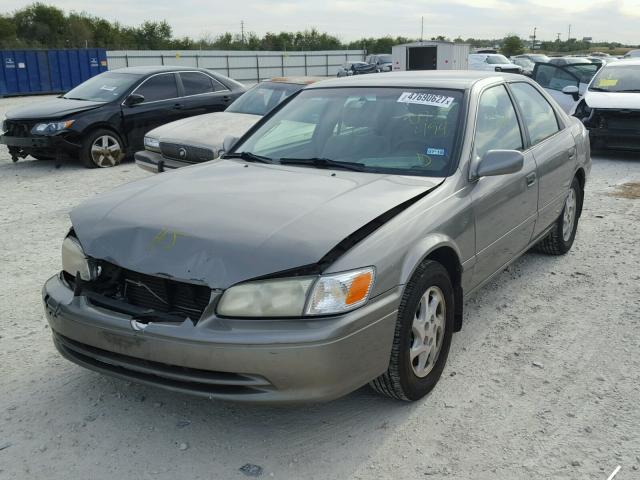 4T1BG22K71U072494 - 2001 TOYOTA CAMRY CE BEIGE photo 2