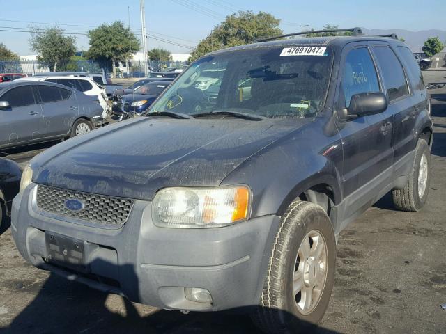 1FMYU03114DA00725 - 2004 FORD ESCAPE XLT CHARCOAL photo 2