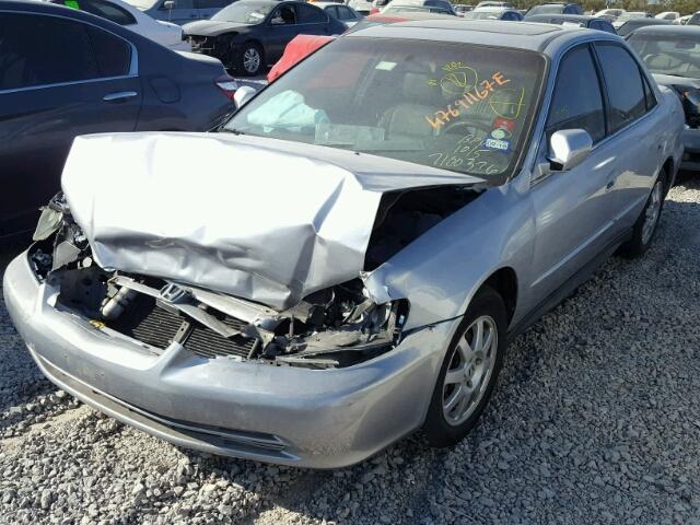 1HGCG56722A147011 - 2002 HONDA ACCORD SE SILVER photo 2