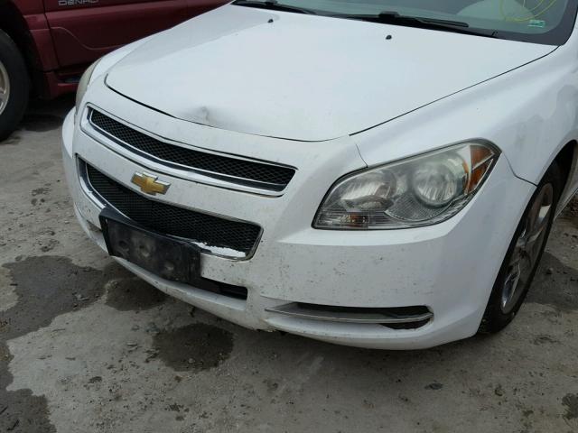 1G1ZC5EB6AF185829 - 2010 CHEVROLET MALIBU 1LT WHITE photo 9