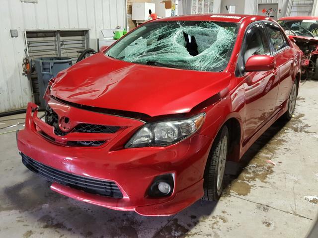 2T1BU4EE9DC079012 - 2013 TOYOTA COROLLA BA RED photo 2