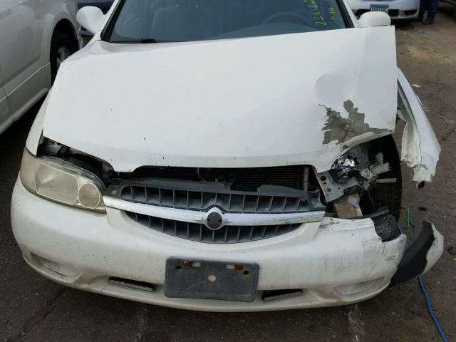 1N4DL01DX1C237286 - 2001 NISSAN ALTIMA XE WHITE photo 9