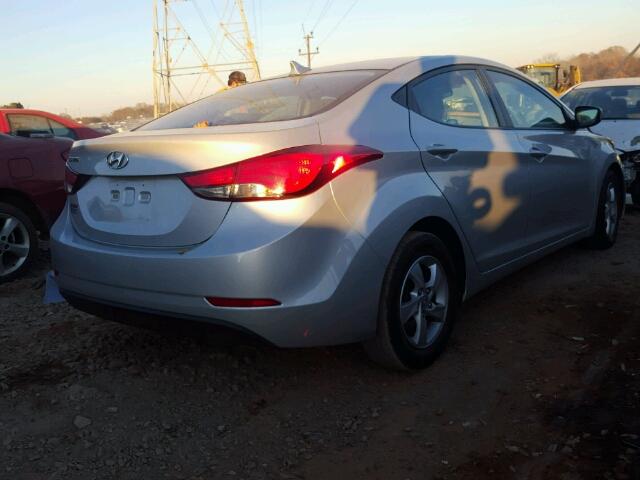 5NPDH4AE3FH633941 - 2015 HYUNDAI ELANTRA SE SILVER photo 4