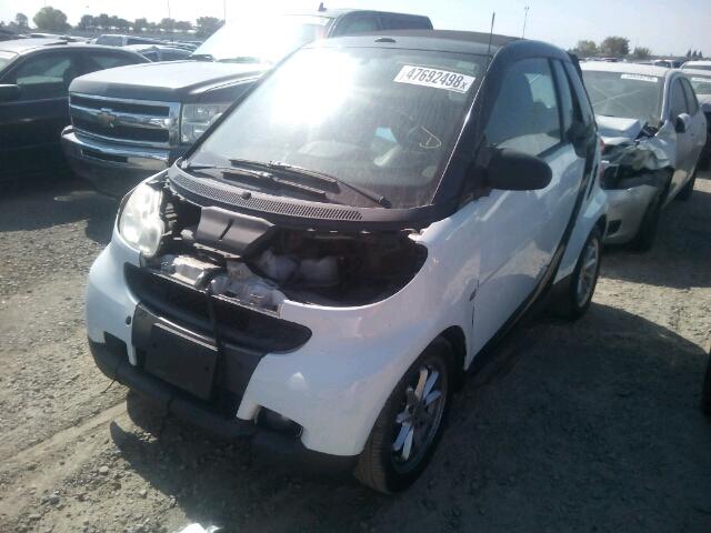 WMEEK31X29K276213 - 2009 SMART FORTWO PAS 白色 照片 2