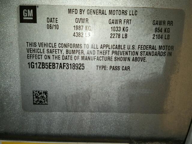 1G1ZB5EB7AF318925 - 2010 CHEVROLET MALIBU LS SILVER photo 10