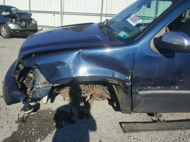 3GNTKGE77CG277466 - 2012 CHEVROLET AVALANCHE BLUE photo 9