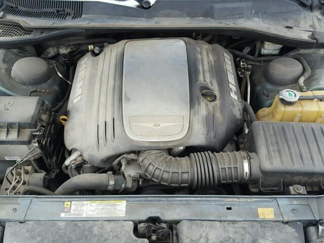 2C3AA63HX5H115833 - 2005 CHRYSLER 300C GREEN photo 7