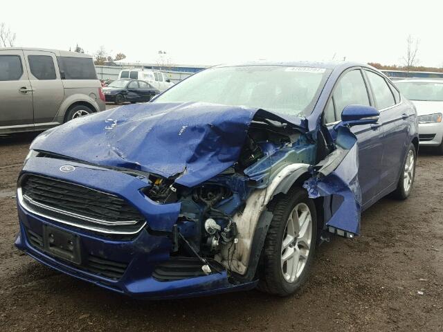 3FA6P0H75GR146076 - 2016 FORD FUSION SE BLUE photo 2