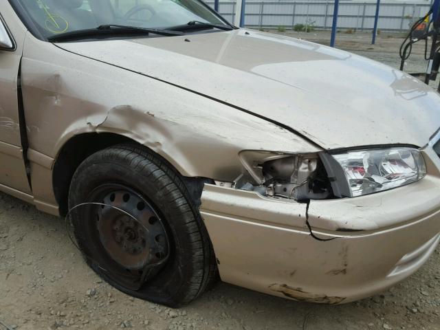 JT2BG22K4Y0424655 - 2000 TOYOTA CAMRY CE GOLD photo 9