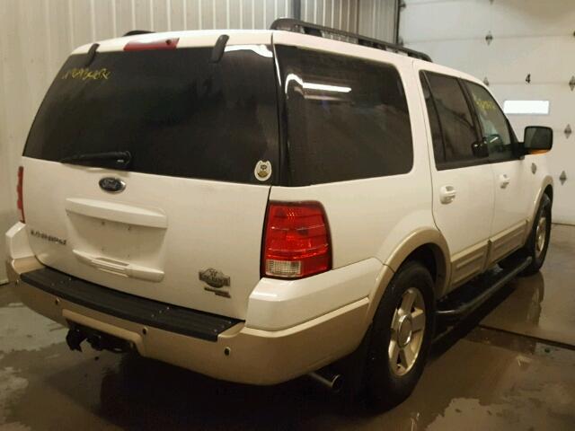 1FMFU18556LA17223 - 2006 FORD EXPEDITION WHITE photo 4