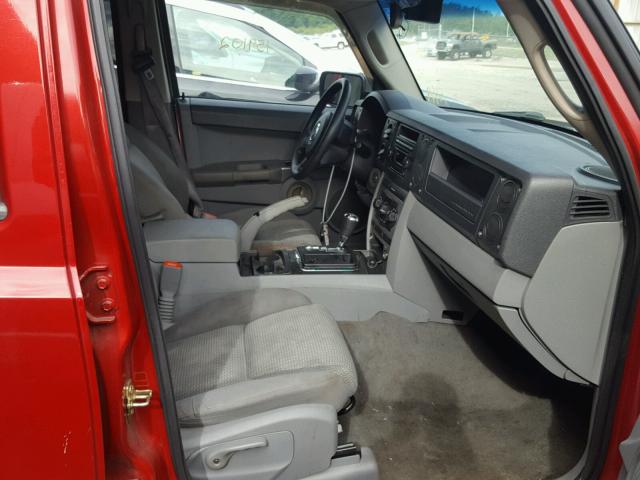 1J8HG48K06C136432 - 2006 JEEP COMMANDER Qırmızı foto 5