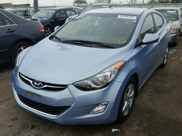 KMHDH4AE1DU632656 - 2013 HYUNDAI ELANTRA GL BLUE photo 2