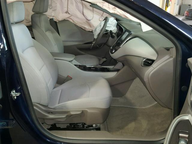 1G1ZB5ST6HF290641 - 2017 CHEVROLET MALIBU LS Mavi foto 5