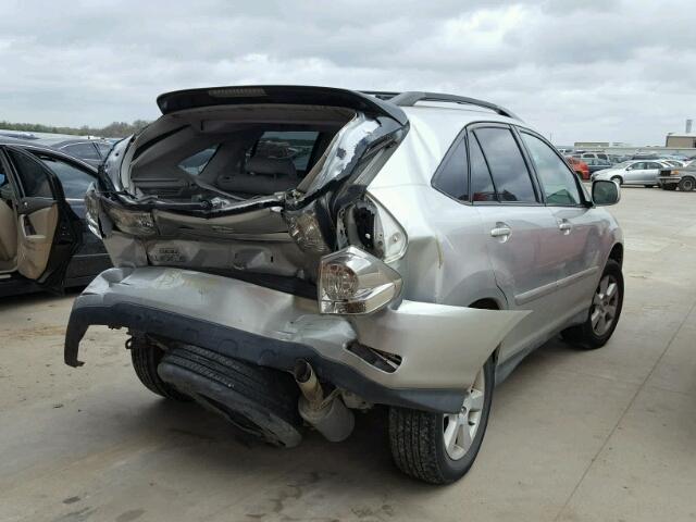 2T2HA31U56C096009 - 2006 LEXUS RX 330 SILVER photo 4