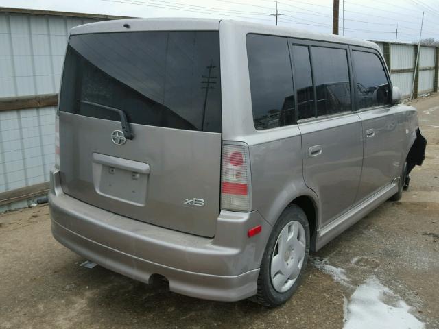 JTLKT324364065352 - 2006 TOYOTA SCION XB SILVER photo 4