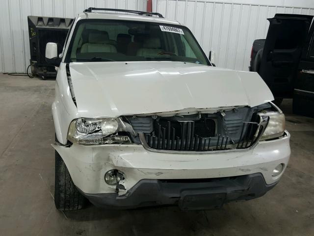 5LMEU68H84ZJ32036 - 2004 LINCOLN AVIATOR 白色 照片 7