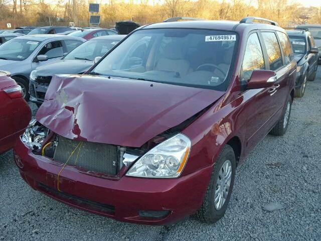 KNDMG4C78B6366334 - 2011 KIA SEDONA LX RED photo 2