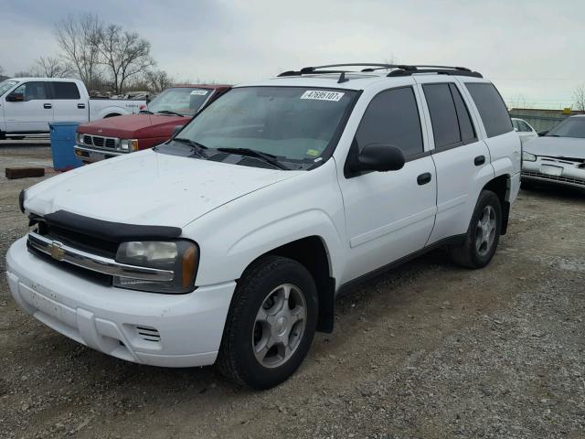 1GNDS13S272225086 - 2007 CHEVROLET TRAILBLAZE WHITE photo 2