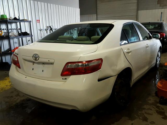 4T4BE46K98R021266 - 2008 TOYOTA CAMRY CE WHITE photo 4