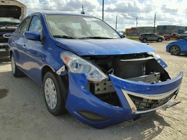 3N1CN7AP6GL811577 - 2016 NISSAN VERSA S BLUE photo 1