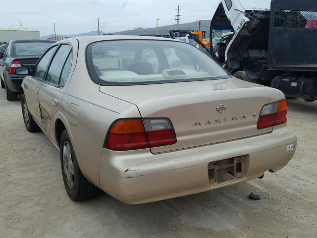 JN1CA21D6TT145248 - 1996 NISSAN MAXIMA GLE GOLD photo 3