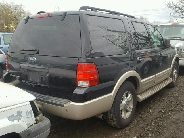 1FMFU18565LA29847 - 2005 FORD EXPEDITION BLACK photo 4