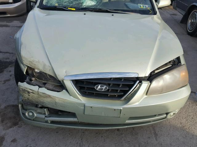 KMHDN46D04U708201 - 2004 HYUNDAI ELANTRA GL GREEN photo 7