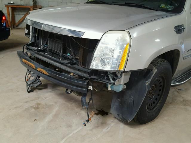 1GYFK66827R205341 - 2007 CADILLAC ESCALADE E BEIGE photo 9