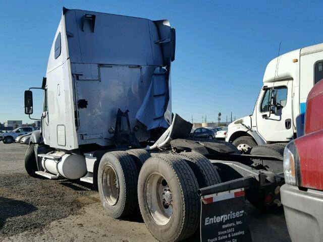 1FUJA6CK68DZ54721 - 2008 FREIGHTLINER CONVENTION SILVER photo 3